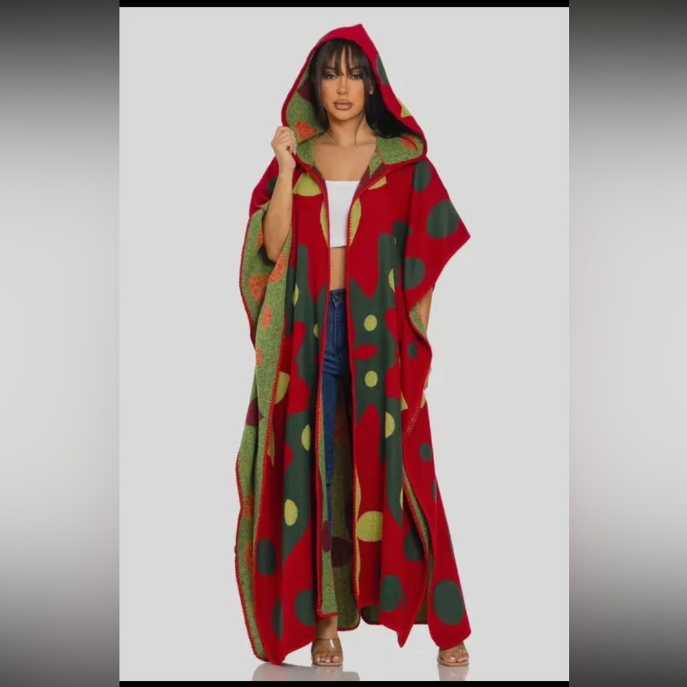 Stylish Red and Green Hooded Women's Sweater